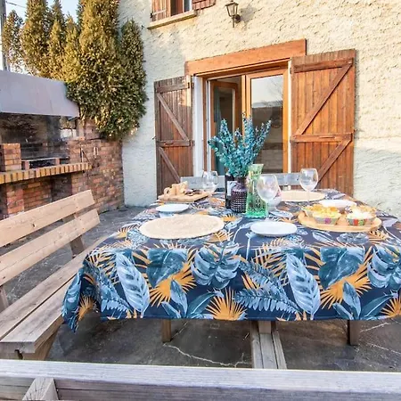 Dom wakacyjny La Ferme Du Chateau Venon (Isere)